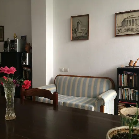 ベッド・アンド・ブレックファスト Nina *